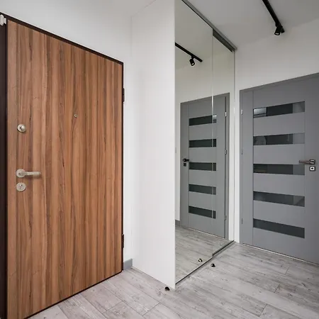 Appartement Ursus Luna By Bookinghost