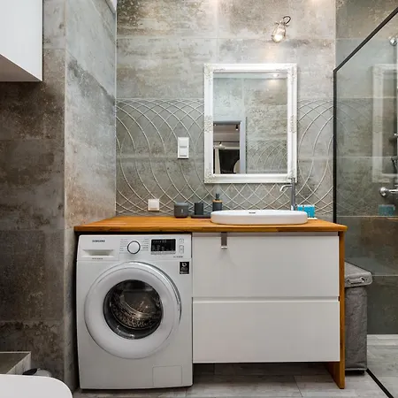 Ursus Luna By Bookinghost *