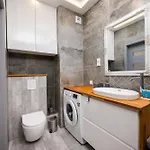 Apartamento Ursus Luna By Bookinghost Varsovia
