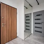 Apartamento Ursus Luna By Bookinghost